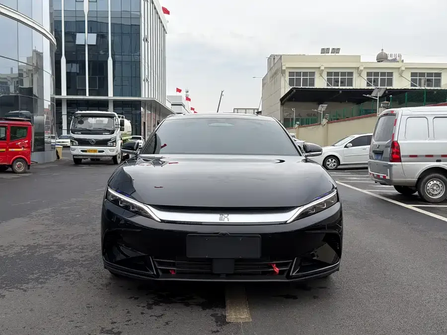 BYD Second-hand Han 2025 DM-i Intelligent Driving Edition 125KM Elite Edition 2025 — фото 1, купить с доставкой в Москву