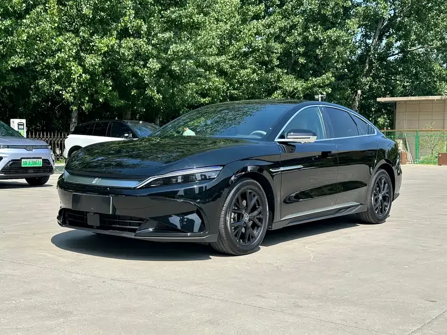 BYD Second-hand Han 2025 DM-i 125KM Elite 2025 — фото 1, купить с доставкой в Москву