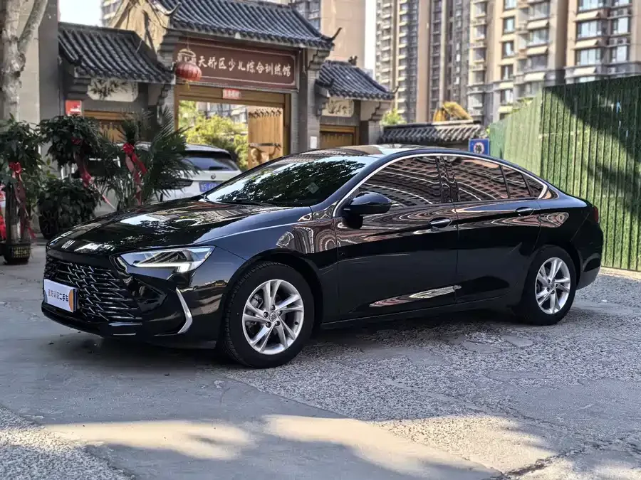 Buick Regal Regal 2024 25T Super Edition 2023 — фото 1, купить с доставкой в Москву