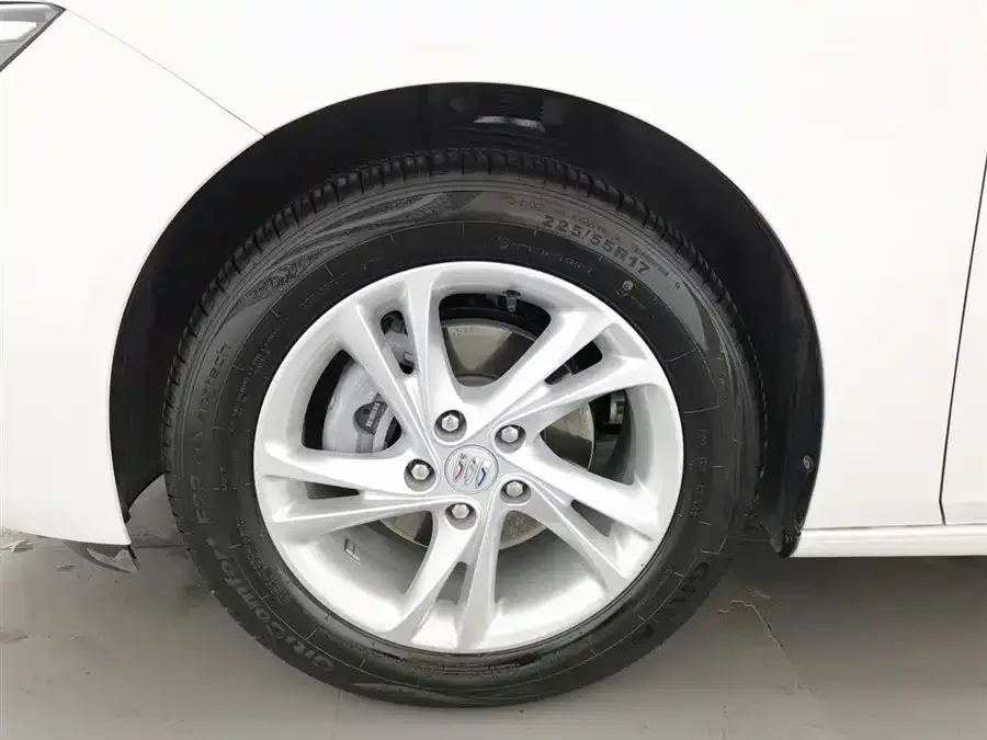 Buick Regal Regal 2024 facelift 25T Super Edition 2025 — миниатюра 5