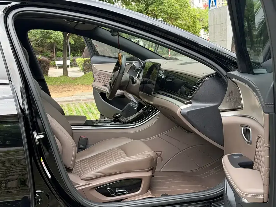 BYD Second-hand Han 2023 DM-i Champion Edition 121KM Prestige Edition 2023 — миниатюра 5