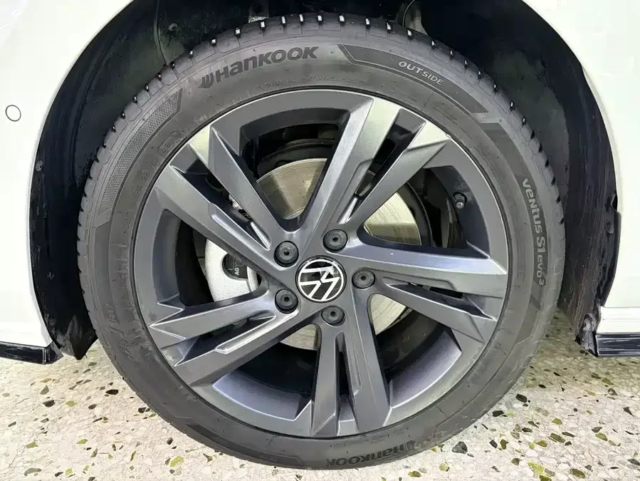 Volkswagen golf Golf 2021 280TSI DSG R-Line 2022 — миниатюра 4