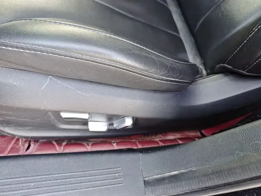 Hongqi H5 Hongqi H5 2022 Classic 1.8T Automatic Intelligent Connection Flagship Edition 2022 — миниатюра 4
