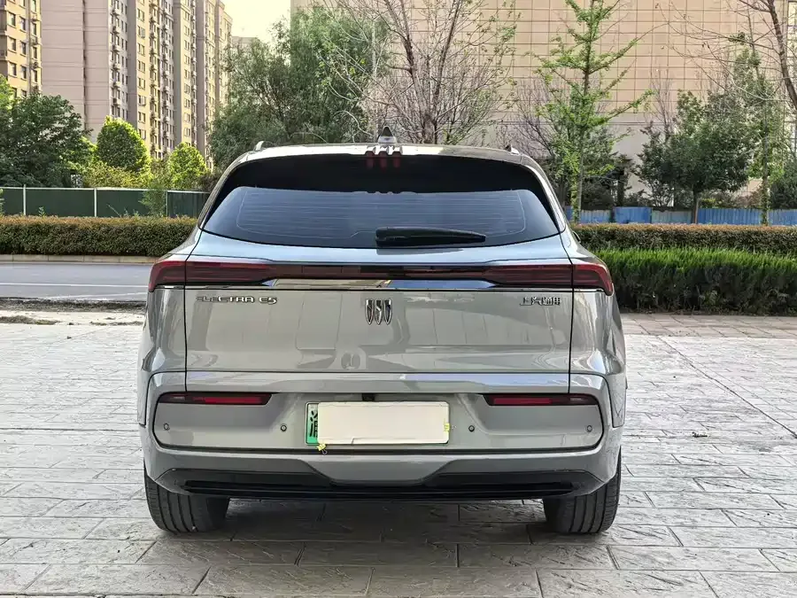 Buick E5 2023 Premium Standard Range Edition 2023 — миниатюра 5