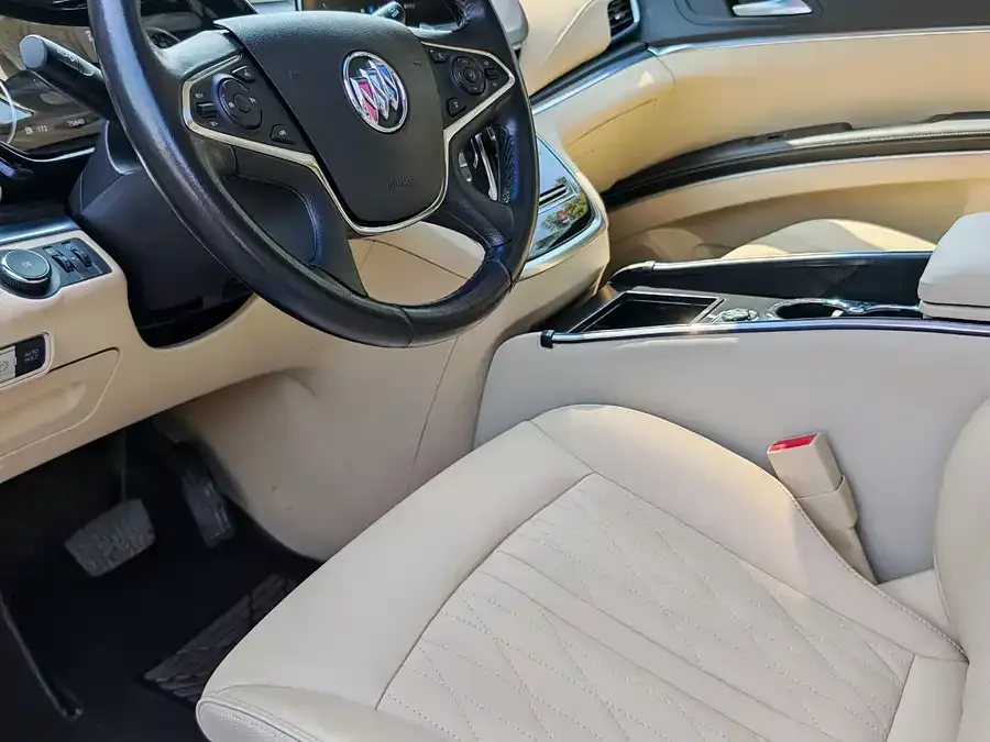 Buick GL8 2023 facelift land business class luxury model 2023 — миниатюра 2