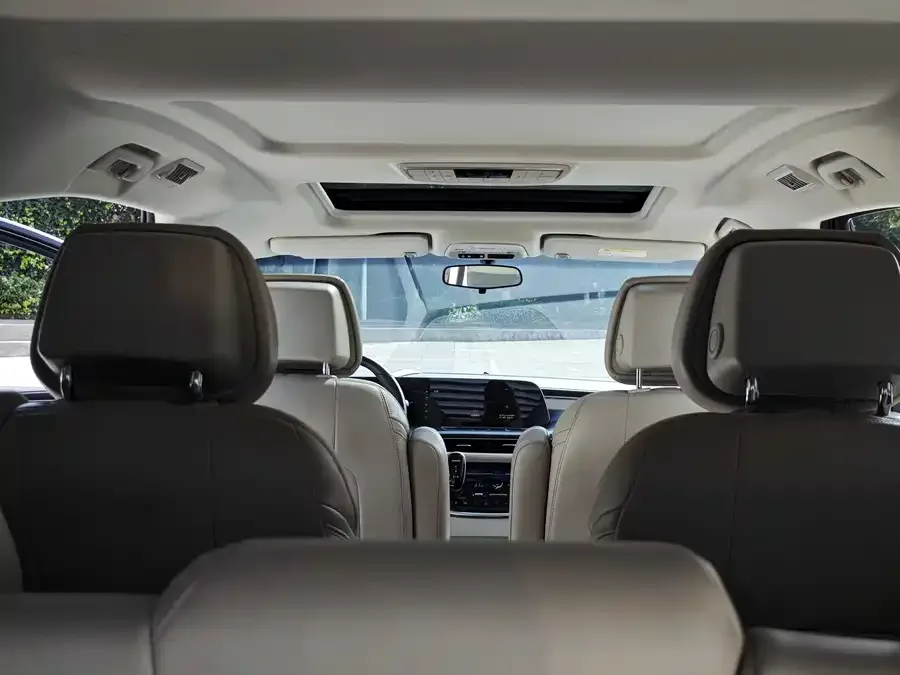 Buick GL8 2021 ES Lu Zun 653T Comfort Edition 2022 — миниатюра 4