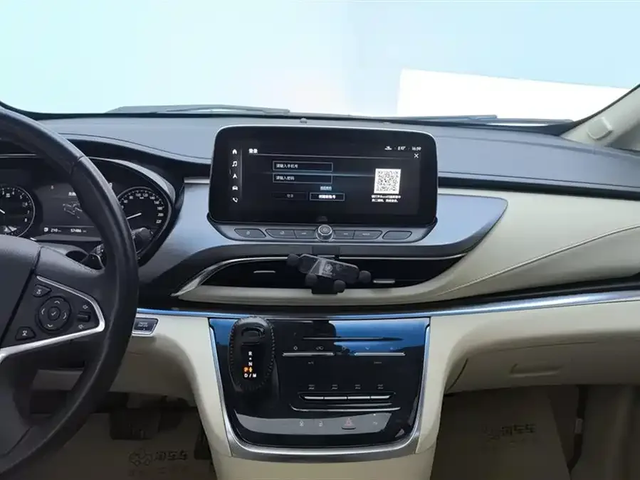 Buick GL8 2023 Land Business Class 652T Luxury Edition 2023 — миниатюра 4