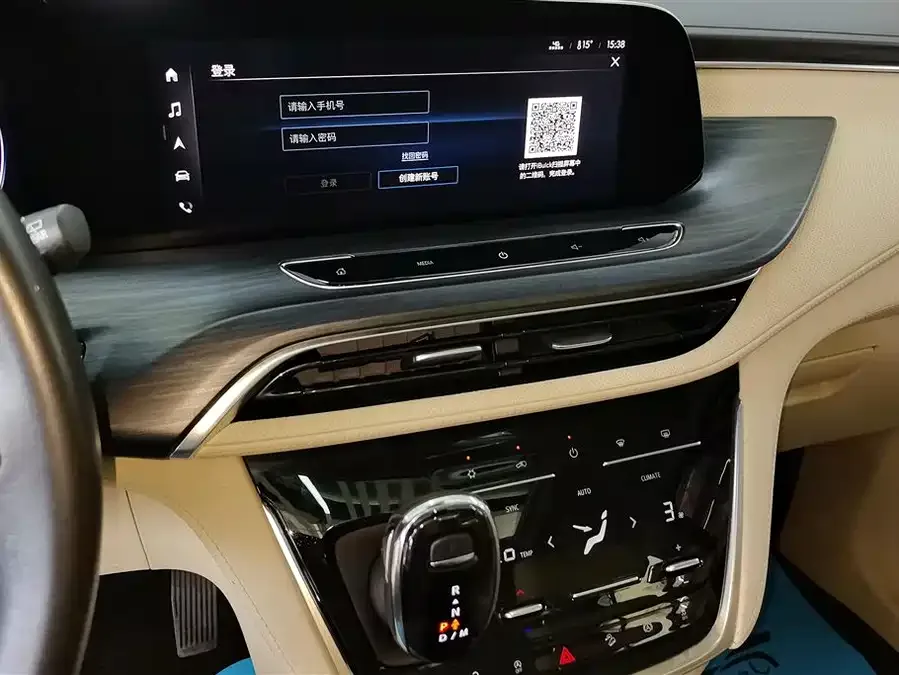 Buick GL8 2023 ES Lu Zun Premium Edition 2023 — миниатюра 4