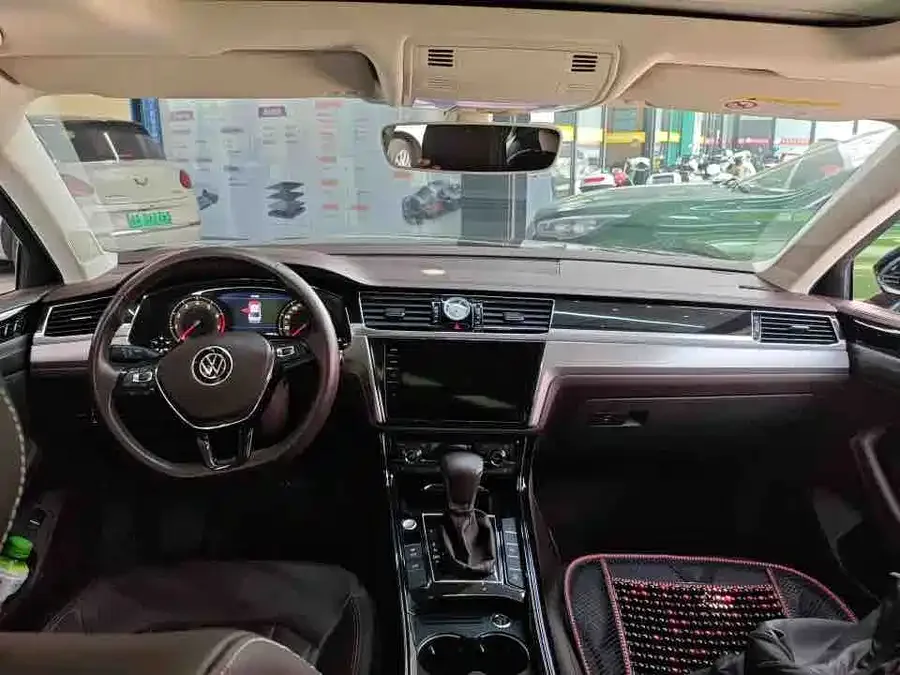 Volkswagen Phaeton / Phideon 2021 Phideon 380TSI Luxury Edition 2022 — миниатюра 3
