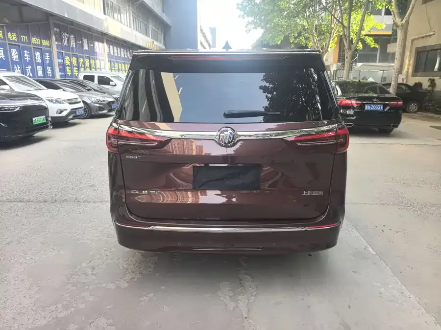 Buick GL8 2023 ES Lu Zun Comfort Edition 2023 — миниатюра 2