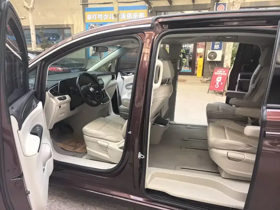 Buick GL8 2023 ES Lu Zun Comfort Edition 2023 — миниатюра 5