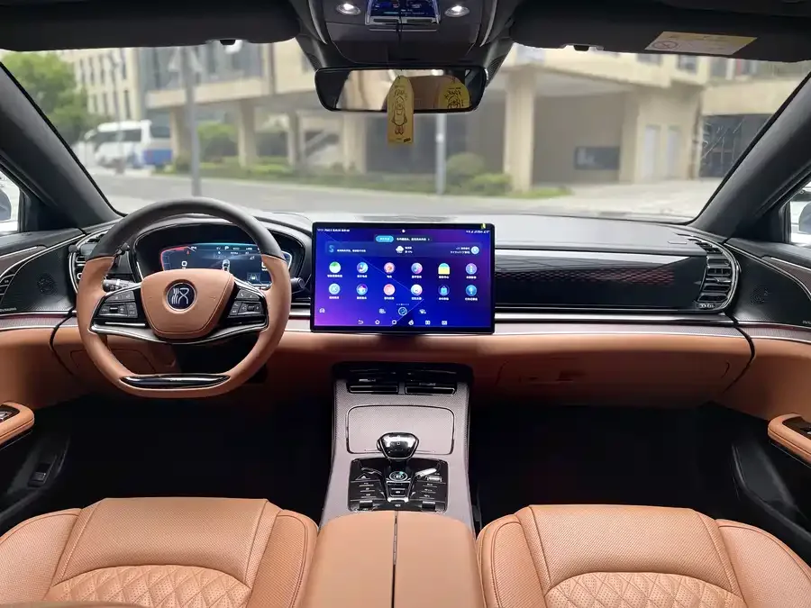 BYD Second-hand Han 2022 DM-i 121KM Premium Edition 2023 — миниатюра 4