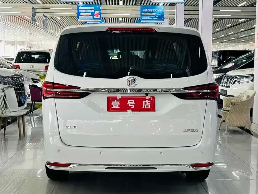 Buick GL8 2023 Land Business Class Comfort Edition 2023 — миниатюра 5