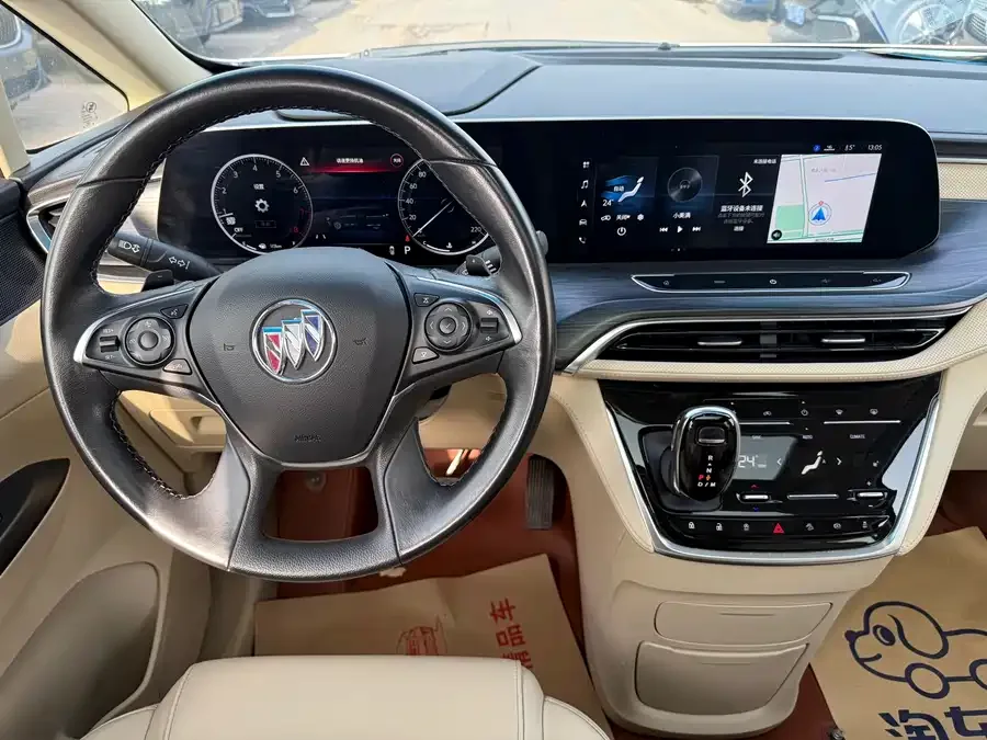 Buick GL8 2022 ES Lu Zun 653T Exclusive model 2022 — миниатюра 3