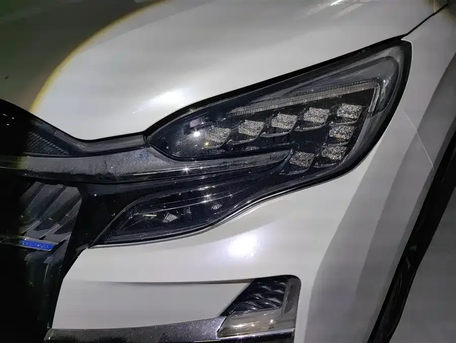 Buick GL8 2021 ES Lu Zun 653T Comfort Edition 2022 — миниатюра 2