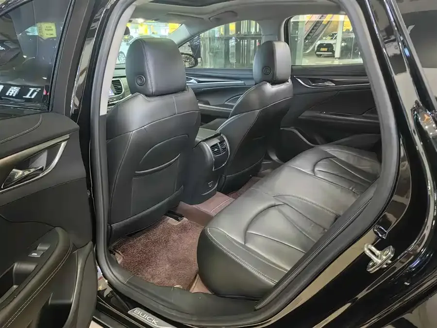 Buick LaCrosse LaCrosse 2022 652T Luxury 2023 — миниатюра 4
