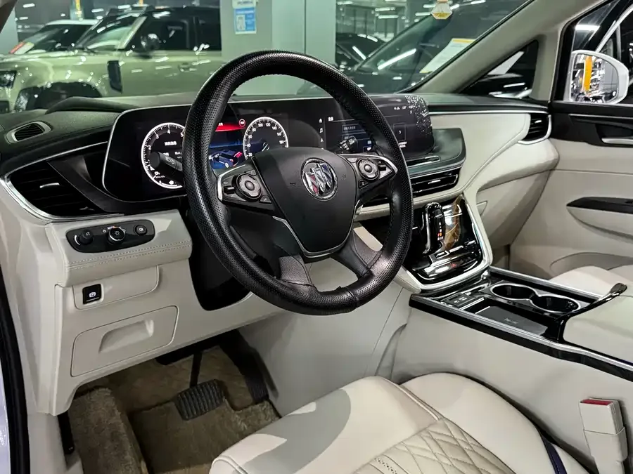 Buick GL8 2023 ES Lu Zun Comfort Edition 2023 — миниатюра 3