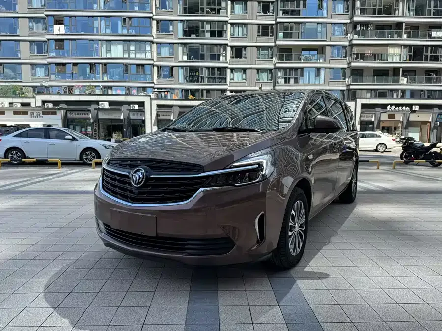 Buick GL8 2022 Land Business Class 652T Comfort Edition 2022 — миниатюра 3