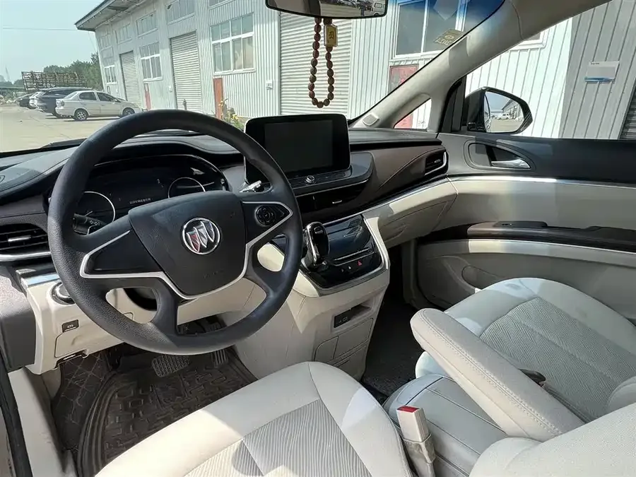 Buick GL8 2022 Land Business Class 652T Comfort Edition 2022 — миниатюра 4