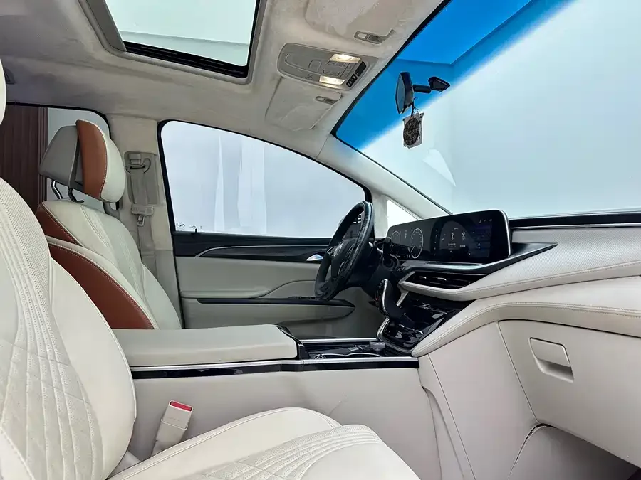 Buick GL8 2022 ES Lu Zun 653T Comfort Edition 2022 — миниатюра 5