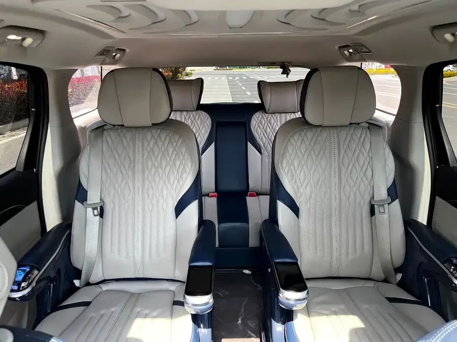 Buick GL8 2022 ES Lu Zun 653T Comfort Edition 2022 — миниатюра 5