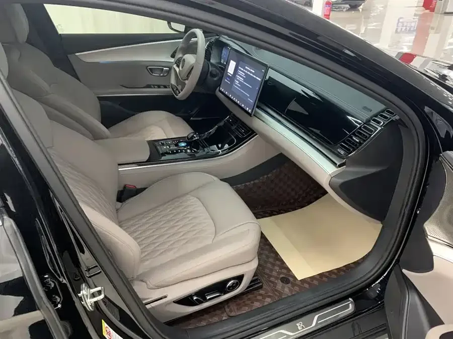 BYD Second-hand Han 2025 DM-i 125KM Elite 2024 — миниатюра 5