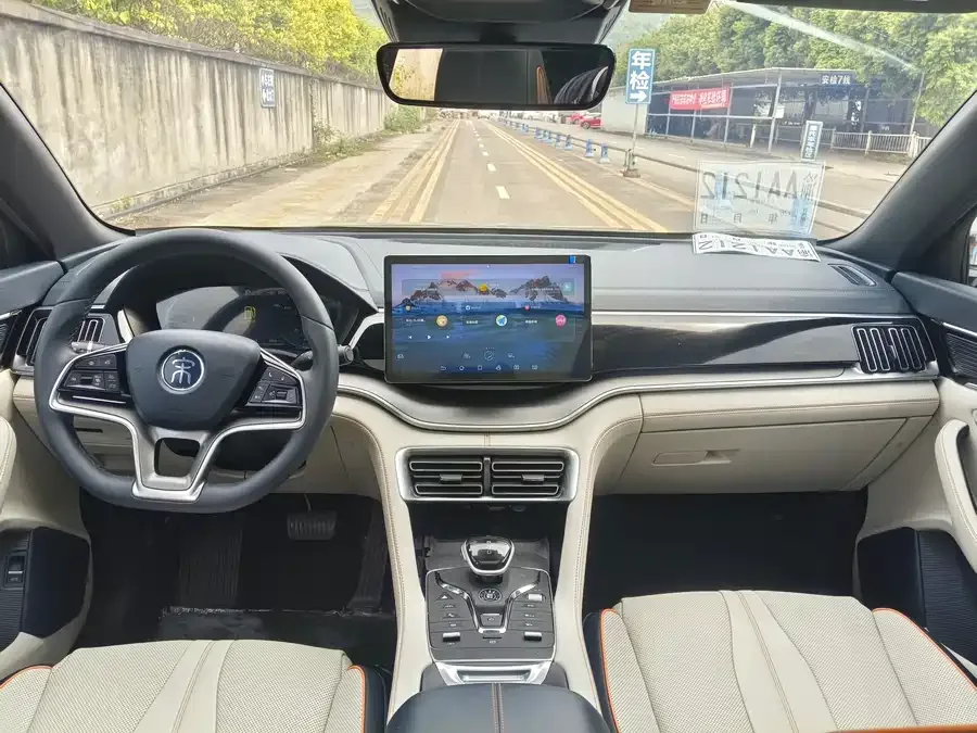BYD Song PLUS New Energy Song PLUS New Energy 2021 DM-i 110KM Flagship PLUS 2022 — миниатюра 2