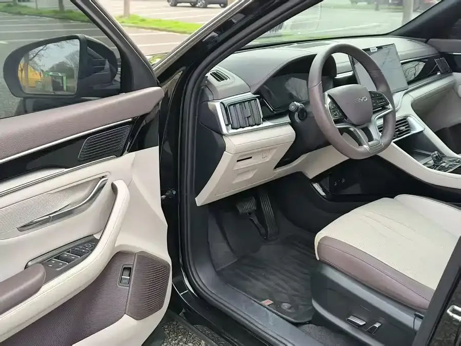 BYD Song PLUS New Energy Song PLUS New Energy 2024 Honor Edition DM-i 110km Flagship Model 2024 — миниатюра 2
