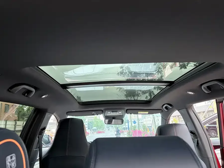 BYD Song PLUS New Energy Song PLUS New Energy 2021 DM-i 51KM Premium Edition 2023 — миниатюра 4