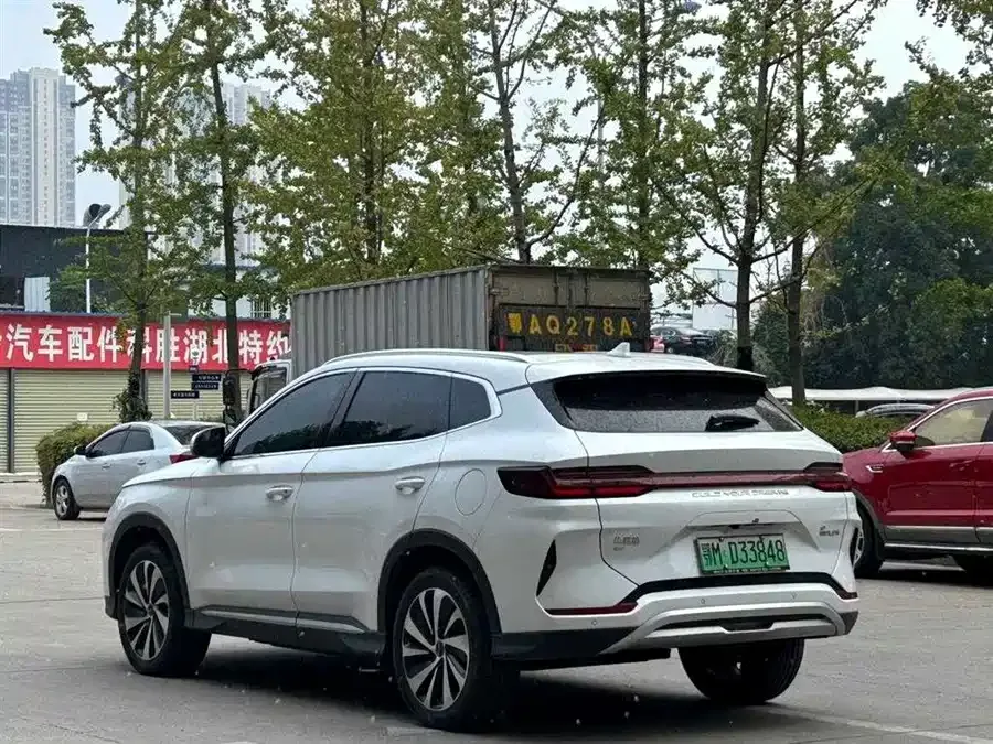 BYD Song PLUS New Energy Song PLUS New Energy 2023 Champion Edition EV 520KM Premium Edition 2024 — миниатюра 3