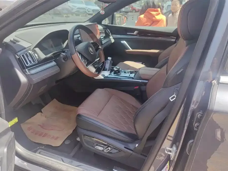 BYD Tang New Energy Tang New Energy 2023 DM-i Champion Edition 112KM Premium Edition 2024 — миниатюра 3