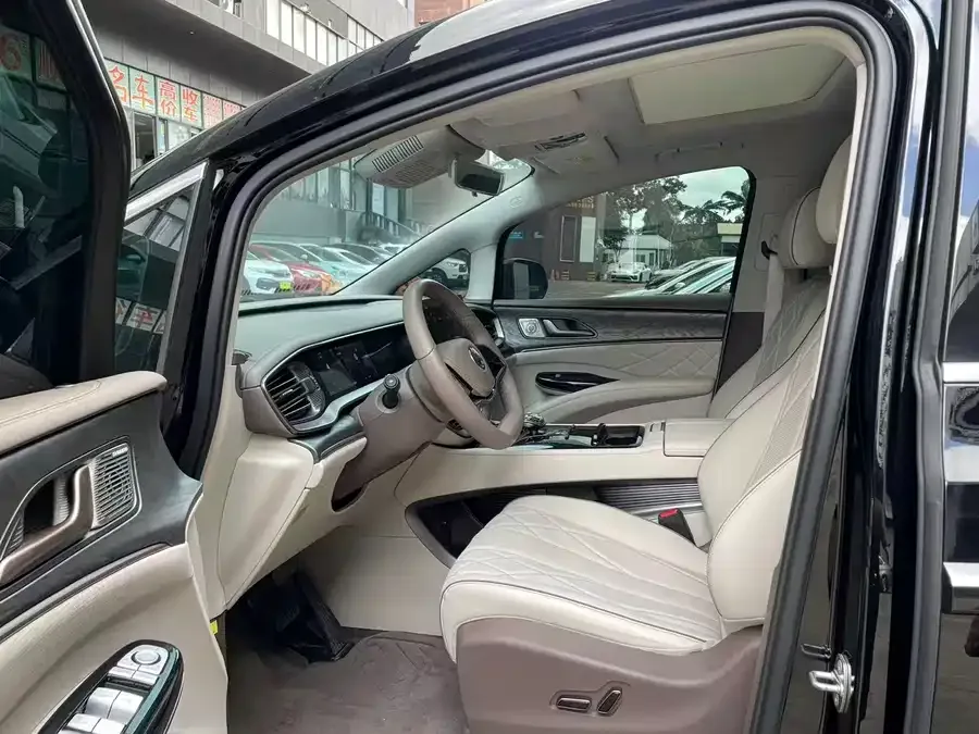 BYD D9 DENZA D9 2023 DM-i 965 Premium Edition 2024 — миниатюра 4