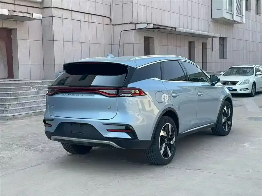 BYD Tang New Energy Tang New Energy 2023 DM-i Champion Edition 112KM Premium Edition 2023 — миниатюра 4