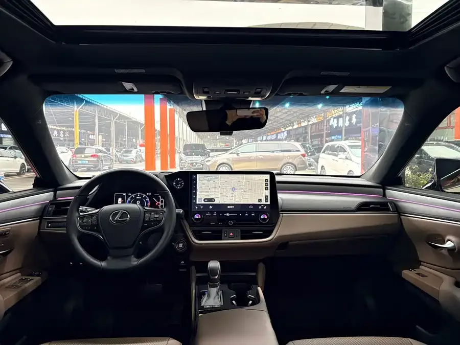 Lexus ES 2025 200 Premium Edition 2025 — миниатюра 3
