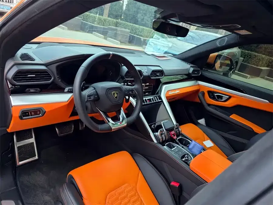 Lamborghini Urus Urus 2021 4.0T V8 2023 — миниатюра 5