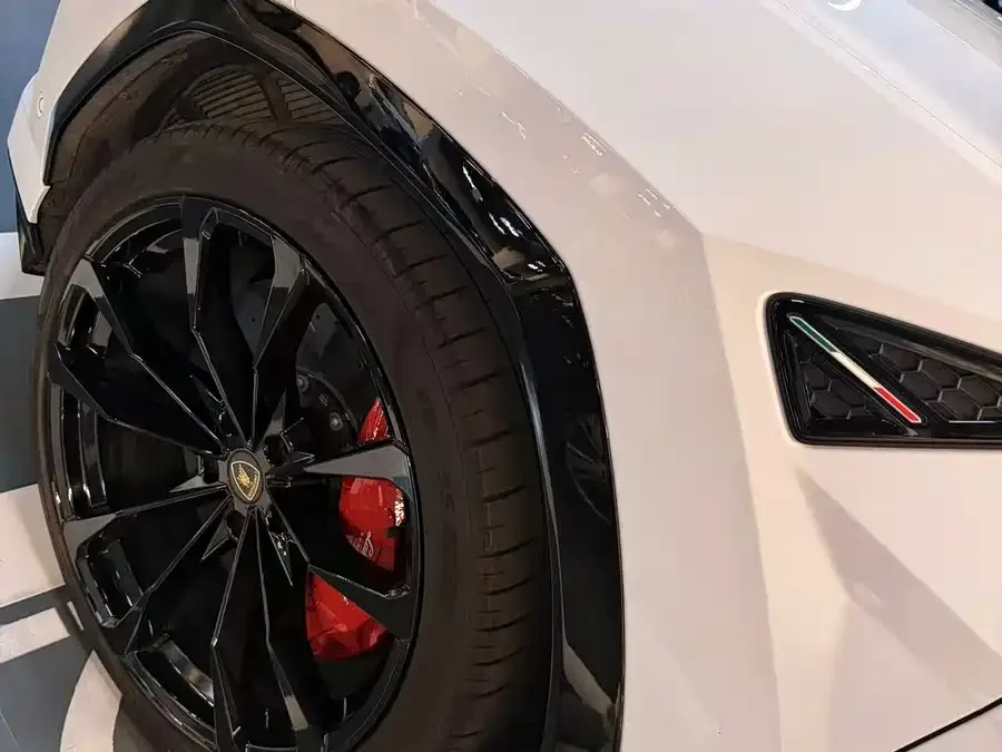 Lamborghini Urus Urus 2021 4.0T V8 2022 — миниатюра 2