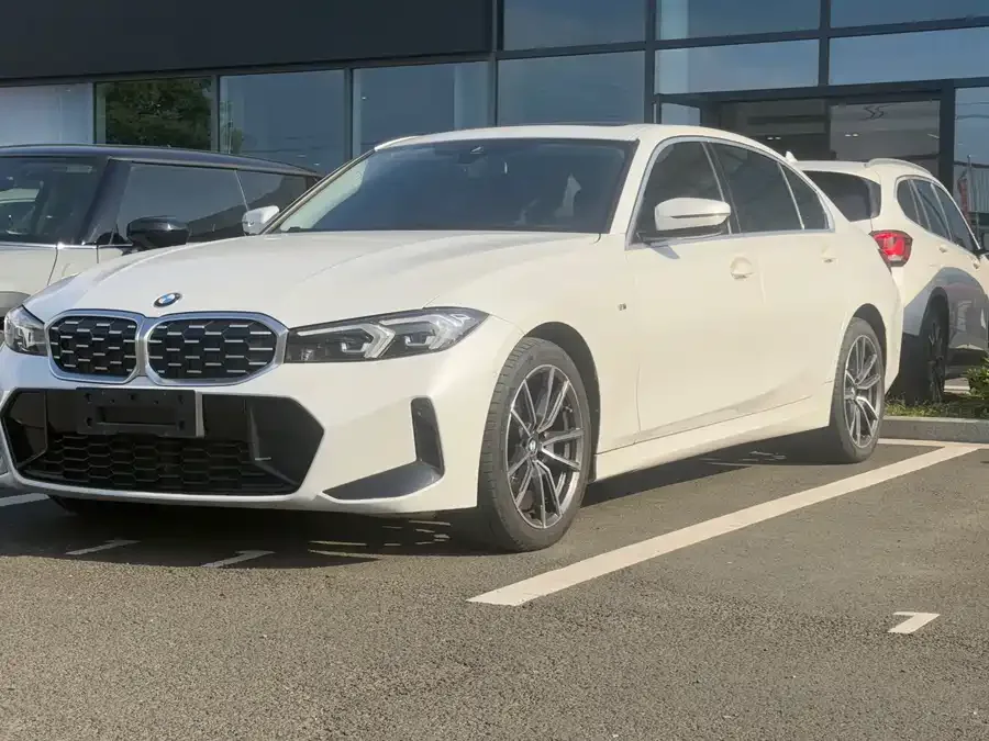 BMW 3 Series 2024