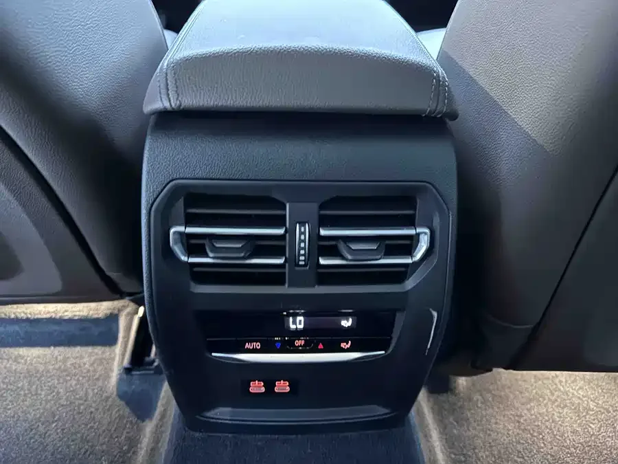 BMW 3 series BMW 3 Series 2023 320Li M Sport Package 2023 — миниатюра 5