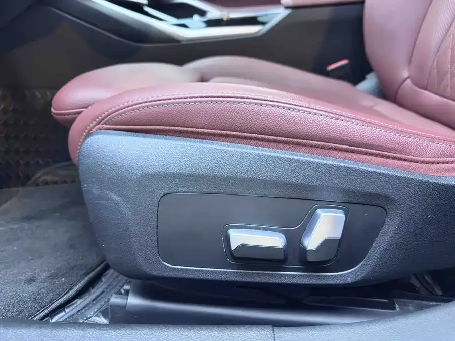 BMW 3 Series BMW 3 Series 2023 320Li M Sport Package 2023 — миниатюра 5
