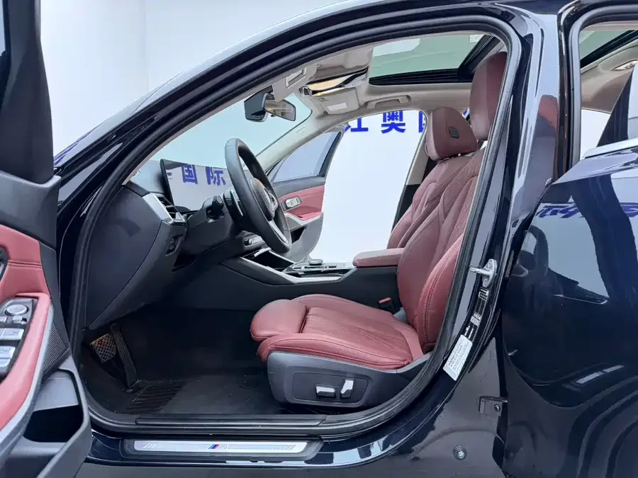 BMW 3 series BMW 3 Series 2023 320Li M Sport Package 2023 — миниатюра 2