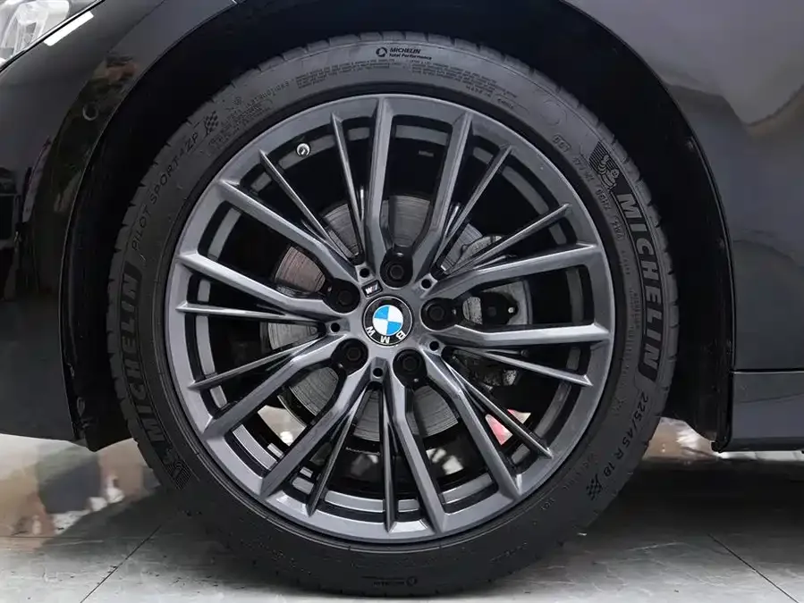 BMW 3 Series BMW 3 Series 2024 325Li M Sport Night Edition 2024 — миниатюра 2