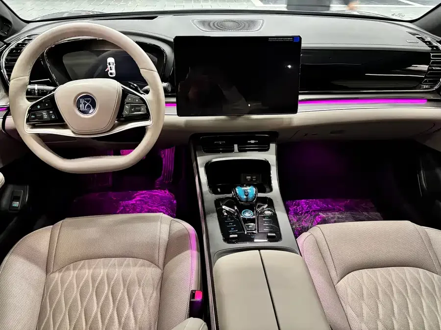 BYD Second-hand Han 2025 DM-i 125KM LiDAR Intelligent Driving Model 2025 — миниатюра 3