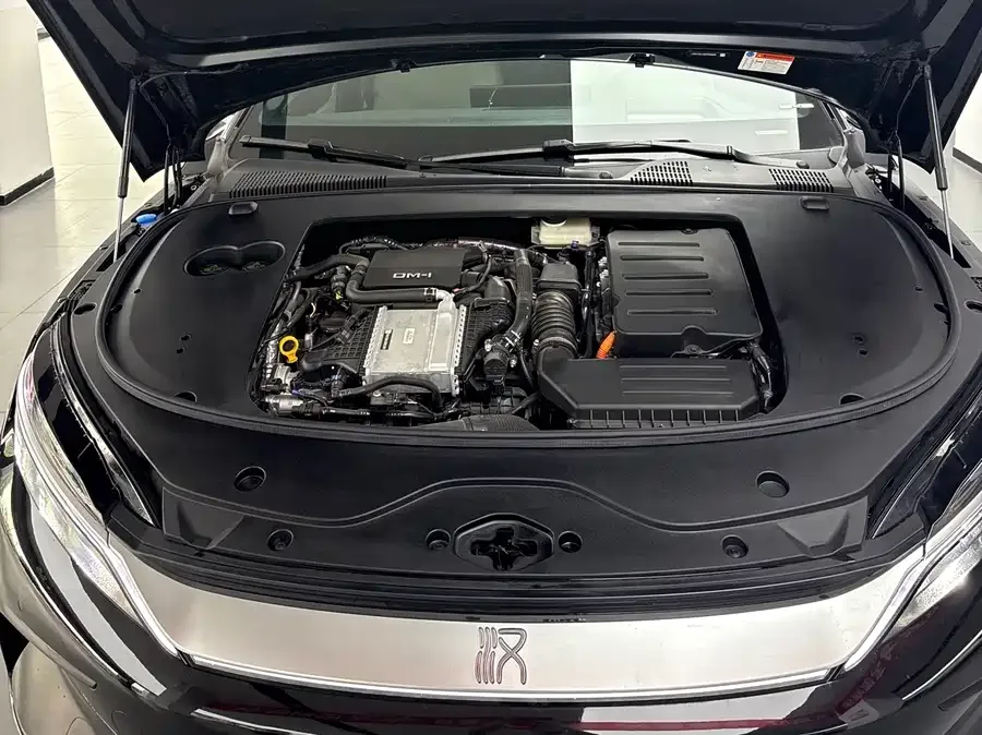 BYD Second-hand Han 2025 DM-i 125KM LiDAR Intelligent Driving Model 2025 — миниатюра 4
