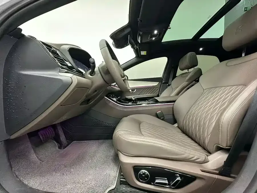BYD Second-hand Han 2024 EV Honor Edition 605KM Front-wheel Drive Premium 2024 — миниатюра 5