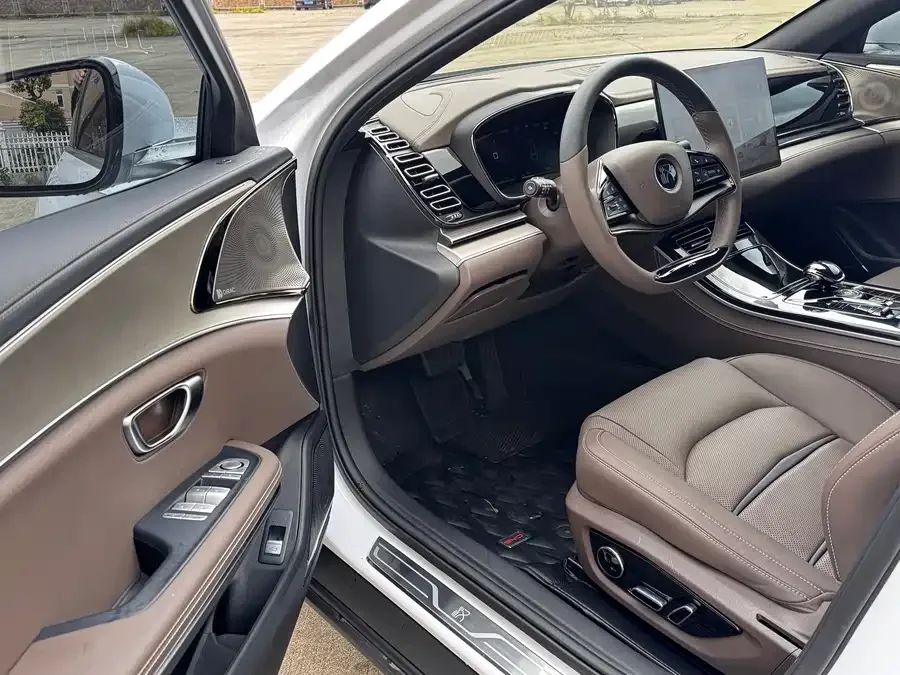 BYD Second-hand Han 2023 EV Champion Edition 506KM Front-wheel Drive Premium 2023 — миниатюра 2