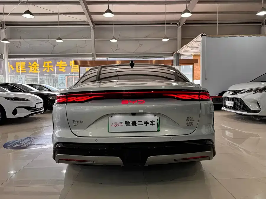 BYD Han L Han L 2025 EV Four-wheel Drive LiDAR Flagship Model 2025 — миниатюра 2