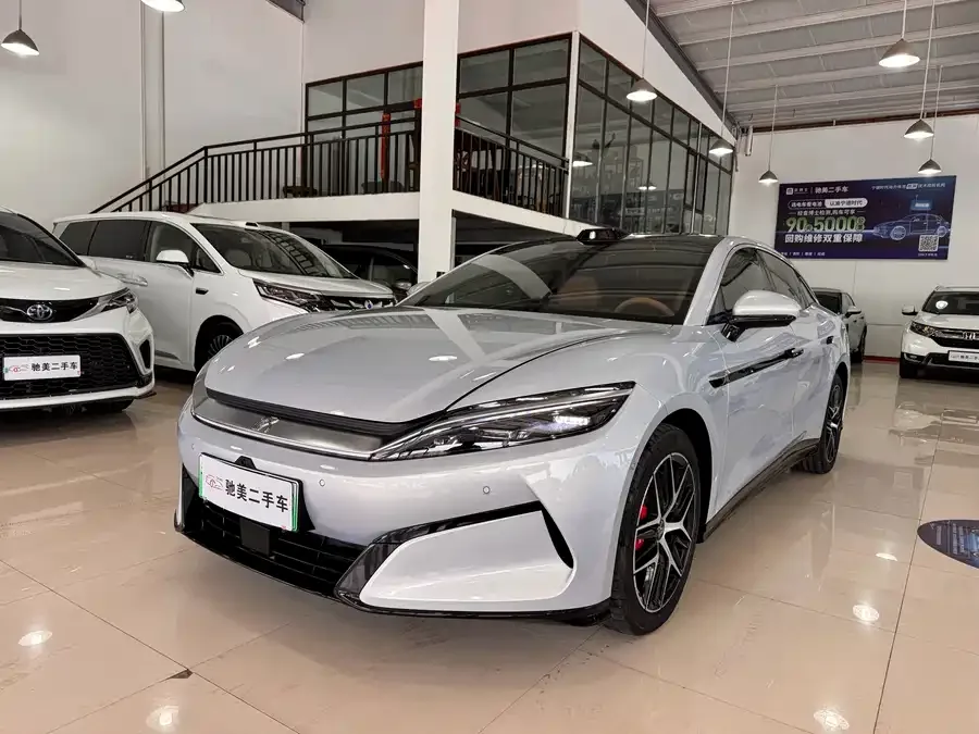 BYD Han L 2025