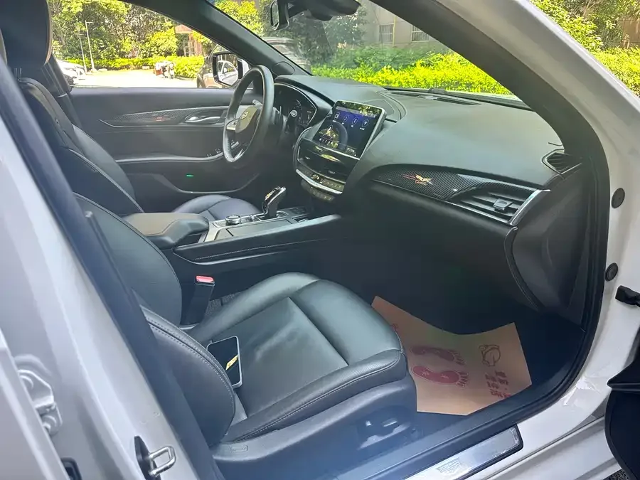 Cadillac CT5 2022 28T Luxury Edition 2023 — миниатюра 5