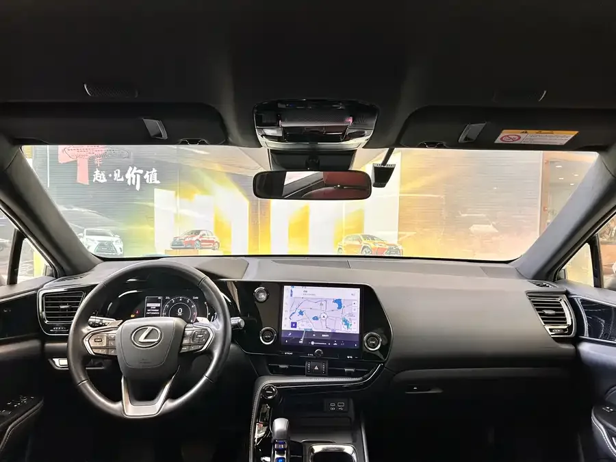 Lexus NX 2022 260 front-wheel drive Chuangchi version 2022 — миниатюра 2