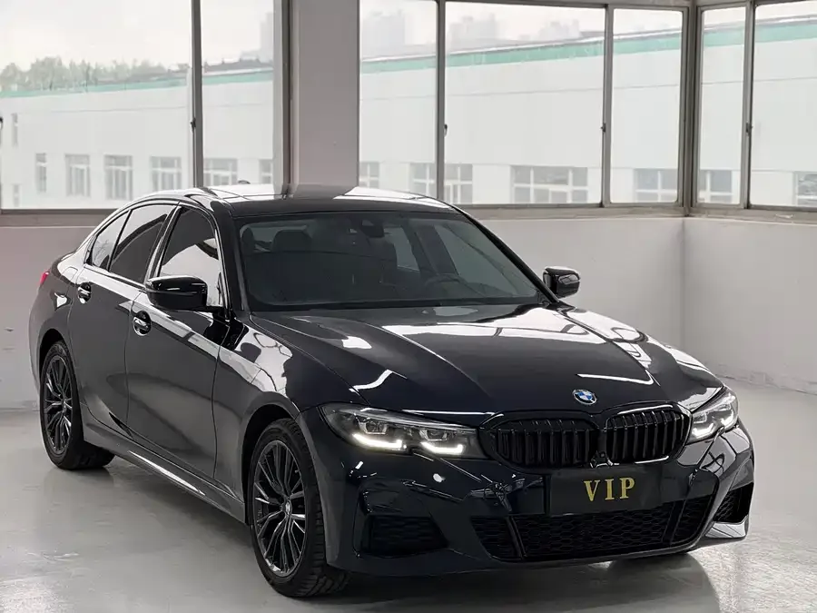 BMW 3 Series BMW 3 Series 2022 325i M Sport Night Edition 2022 — миниатюра 4